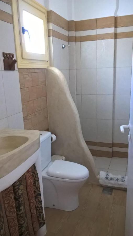 Gyrouli 1 Apartment Pera Gyalos Luaran gambar